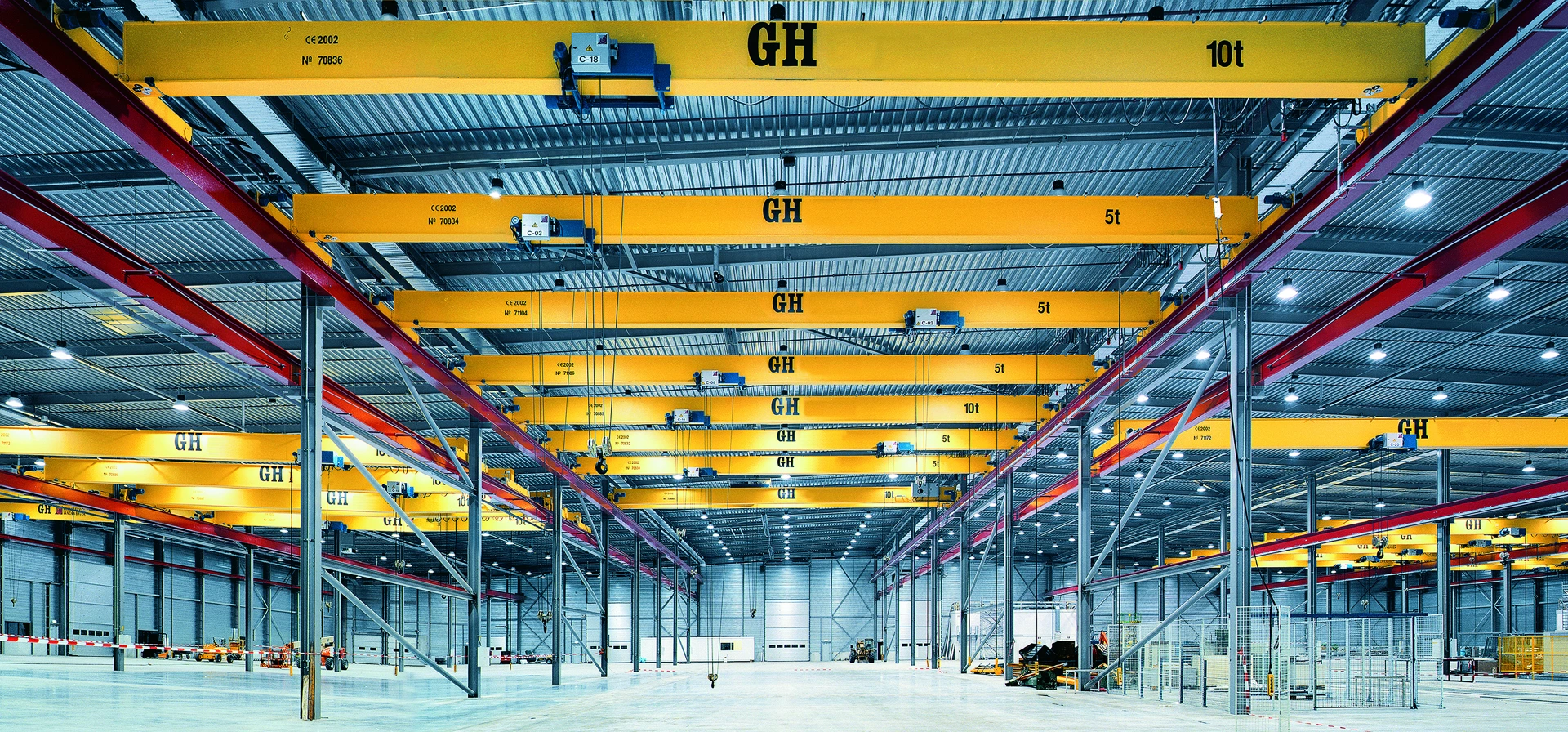 SINGLE-GIRDER OVERHEAD CRANE SINGLE-GIRDER OVERHEAD CRANE